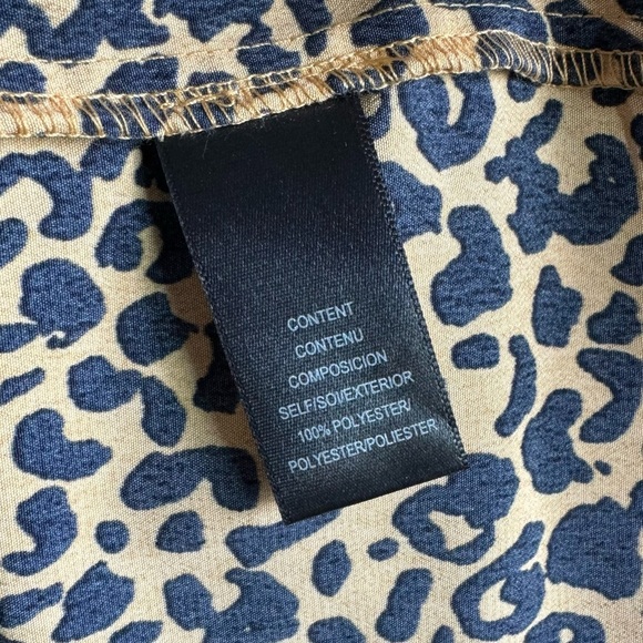 NWOT WAYF Pierce Leopard Long Sleeve Ruffle Dress Size Small - Picture 7 of 8